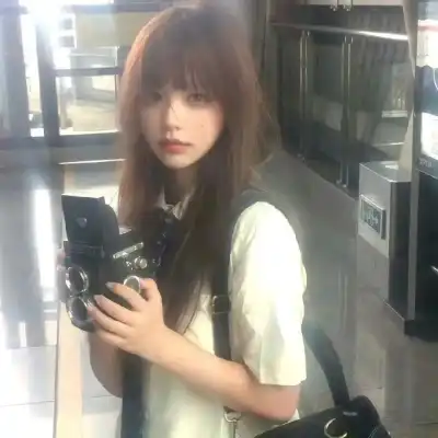 公奥婷